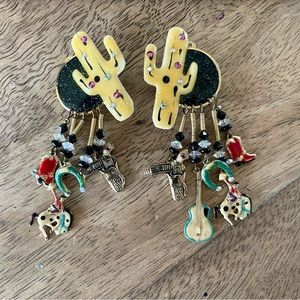 Vintage Moulin Rouge Western Cowboy Ranch Guitar Country Charm Drop Earrings